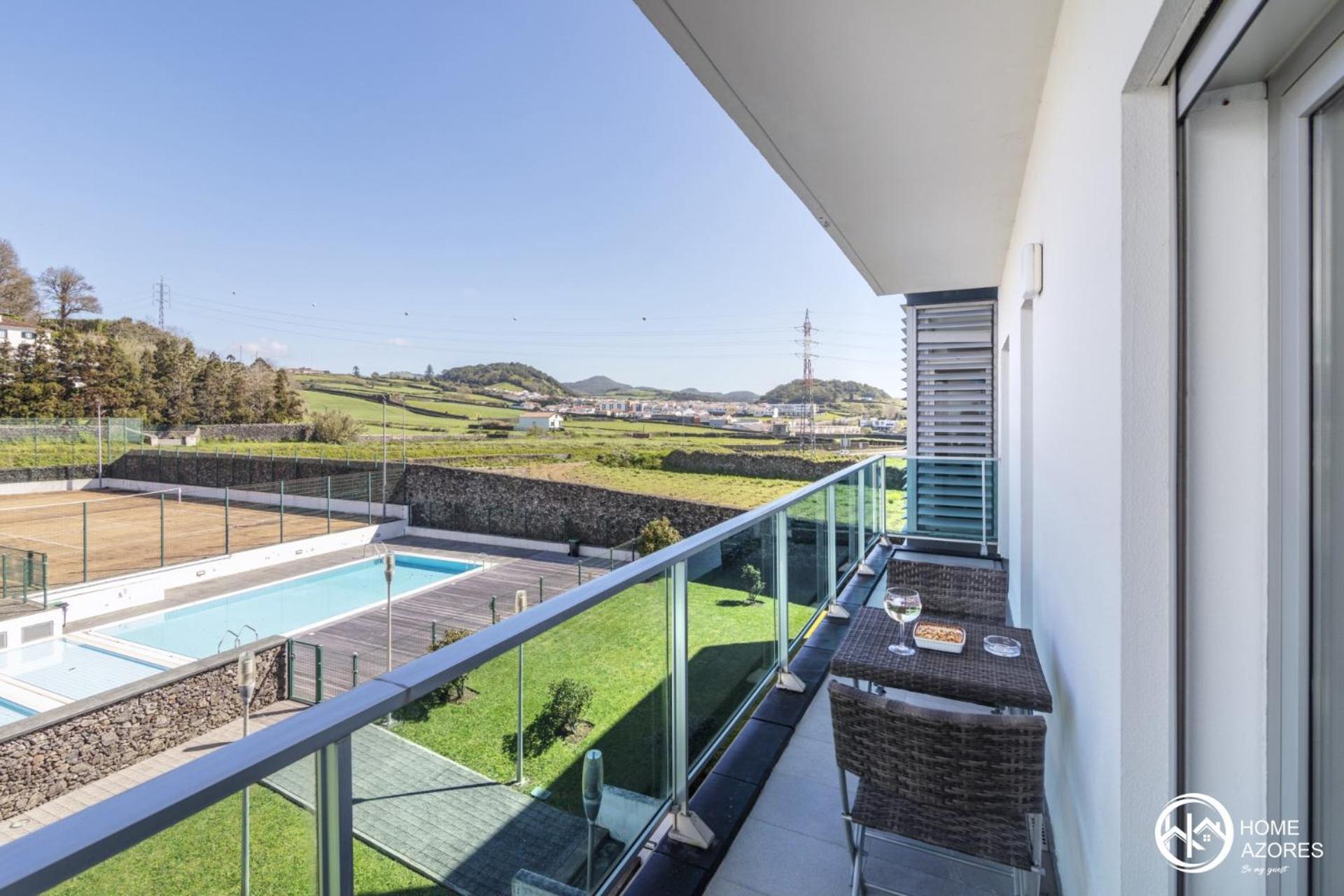 Apartamento Azores - Pico Do Salomao Poolside Retreat Ponta Delgada